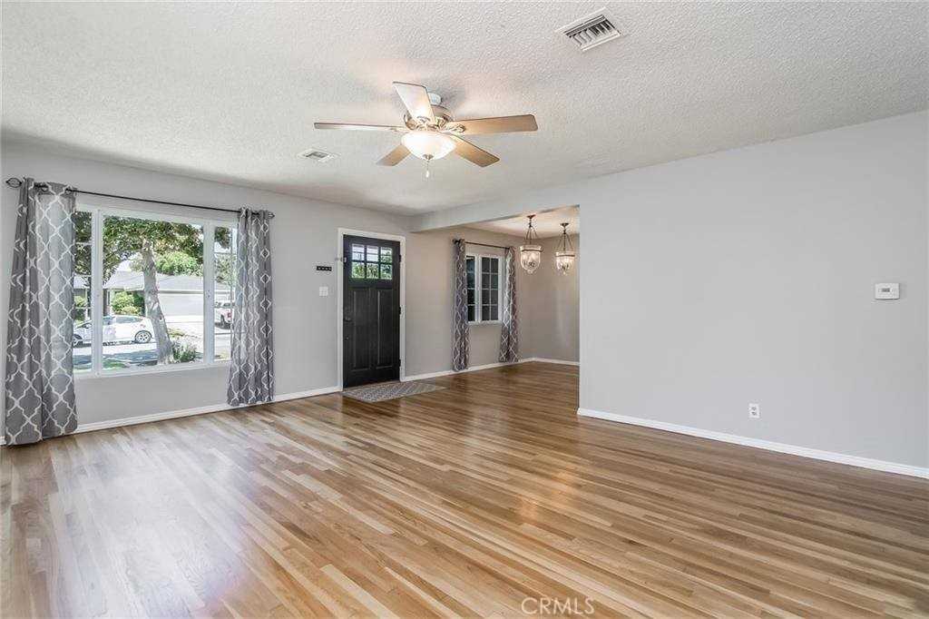 1210 E Oakmont Ave - Photo 5 of 17