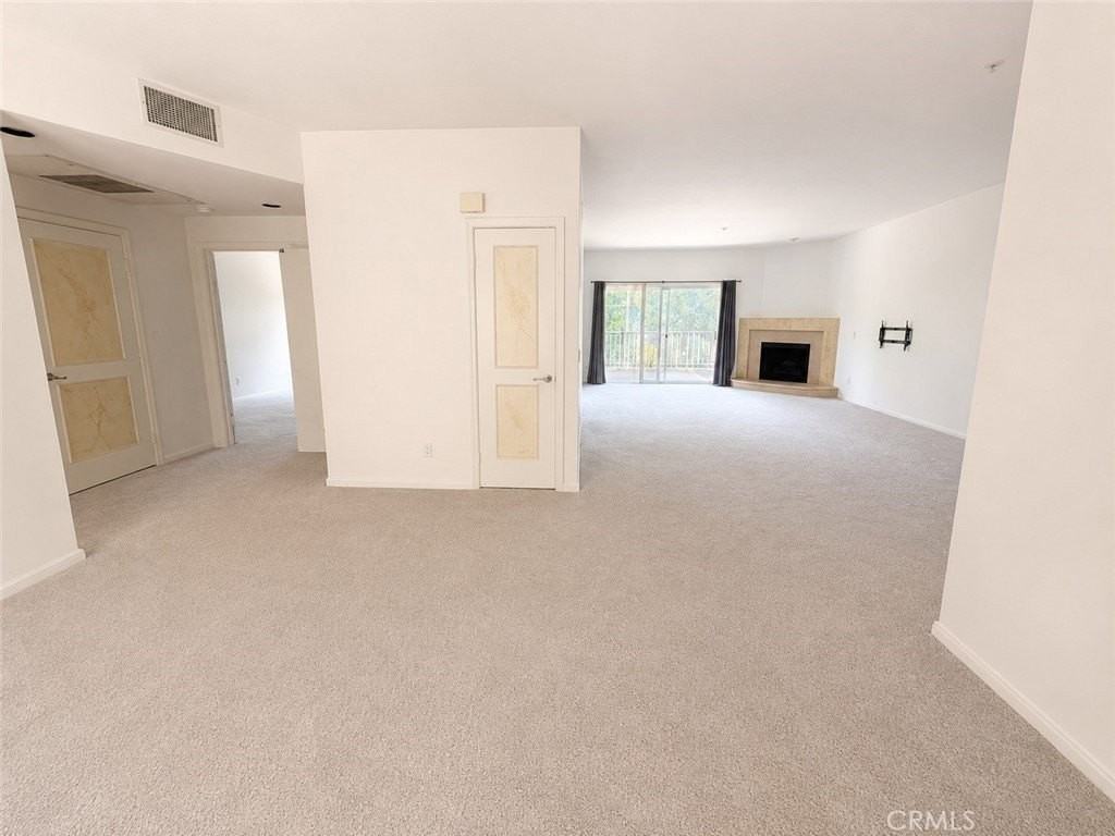 3645 Cardiff Ave #205 - Photo 5 of 22