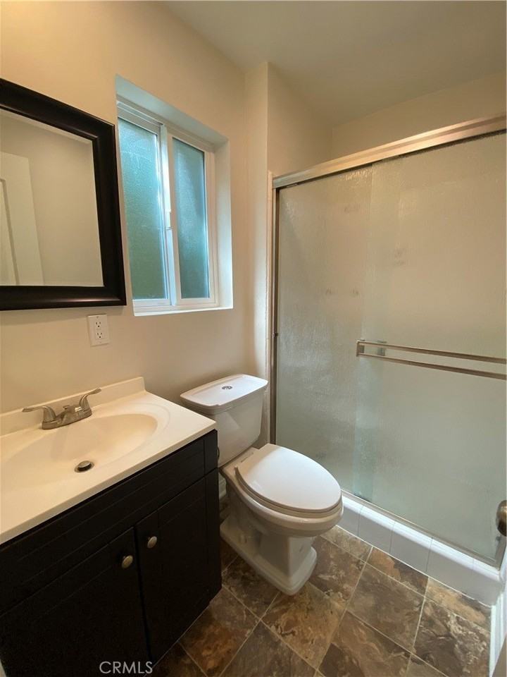 665 W 34th St #7 - Photo 6 of 13