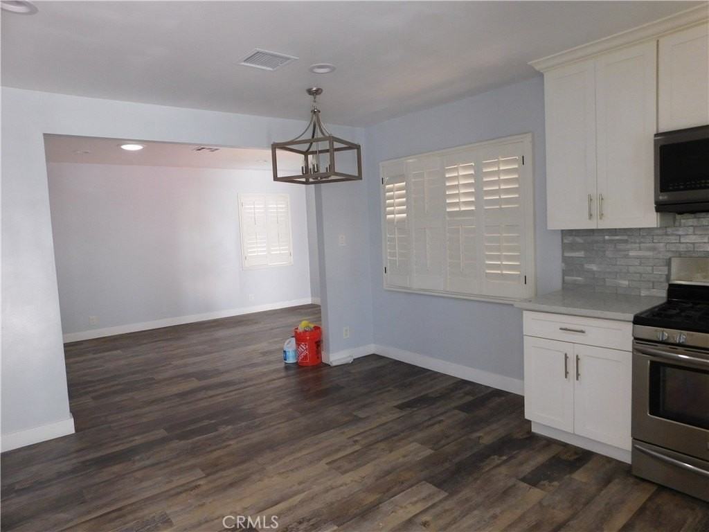 10414 Dorothy Ave - Photo 5 of 12