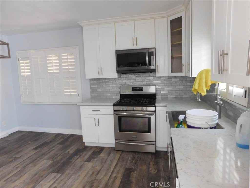 10414 Dorothy Ave - Photo 7 of 12