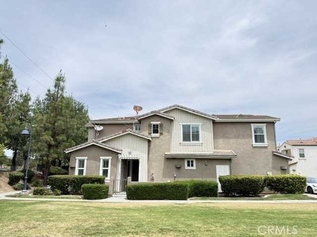 15874 Lasselle St - Photo 2 of 18