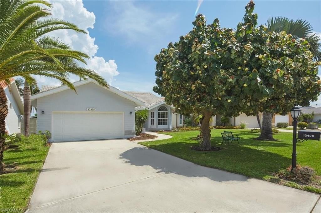 12408 Kelly Sands Way - Photo 4 of 20