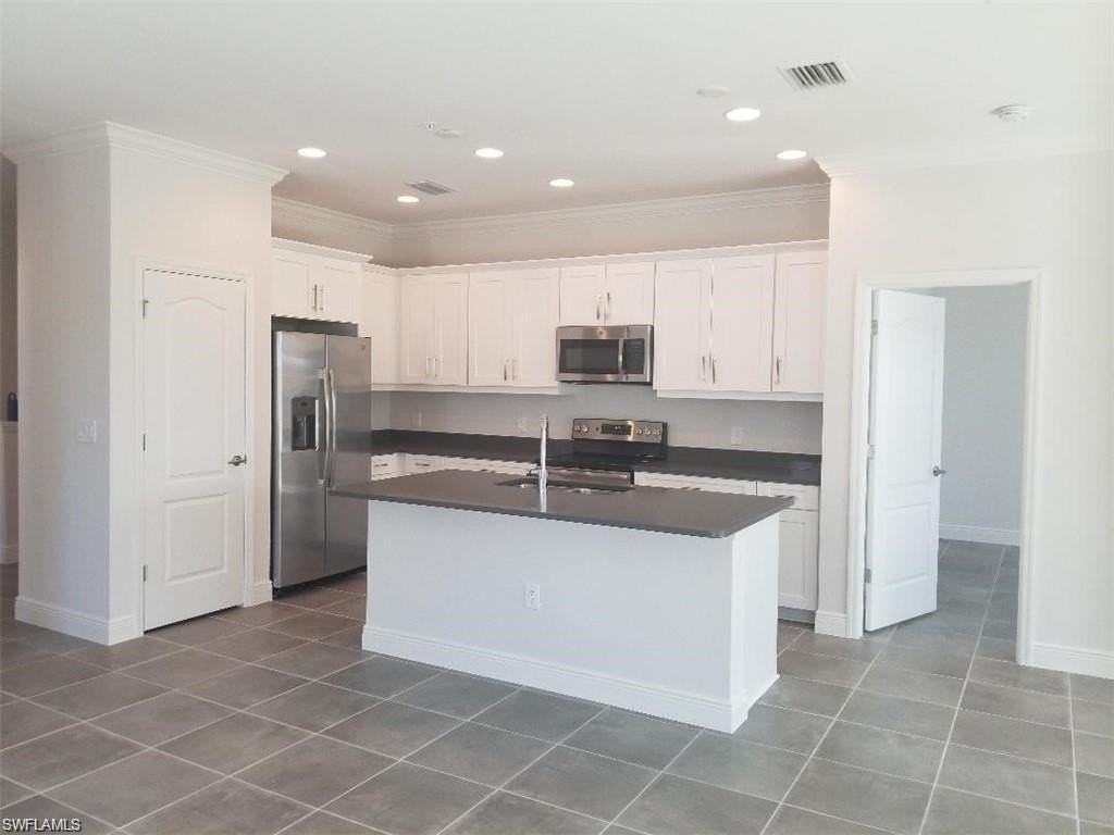 6969 Avalon Cir #1508 - Photo 6 of 14