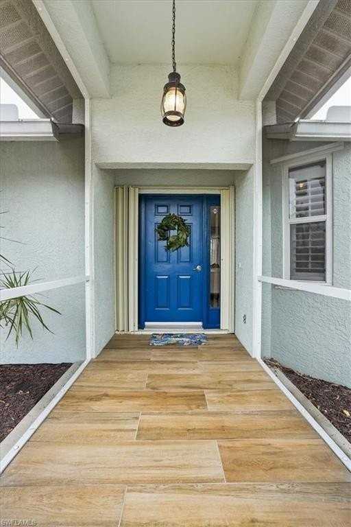 27376 Imperial Oaks Cir - Photo 2 of 30
