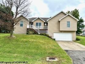 1392 Bennett Dr - Photo 1 of 1