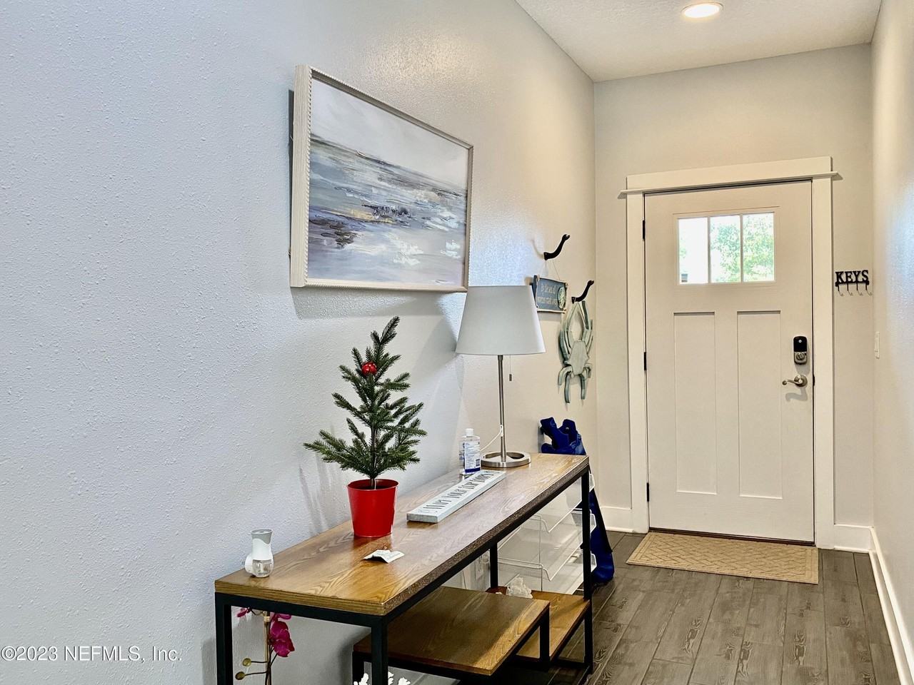 420 5th Ave S - Photo 3 of 29