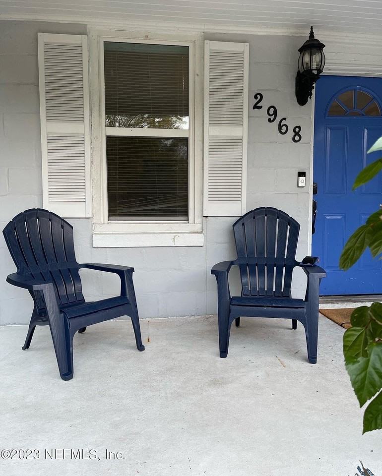 2968 Green St - Photo 2 of 6