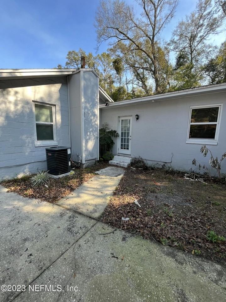 2968 Green St - Photo 6 of 6