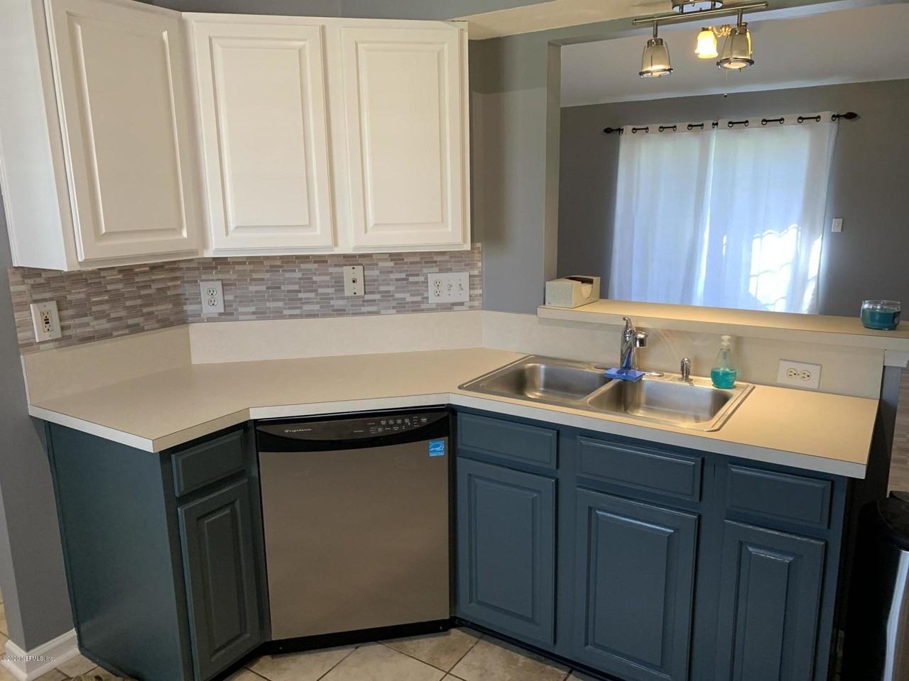 12018 Sunchase Dr - Photo 7 of 21