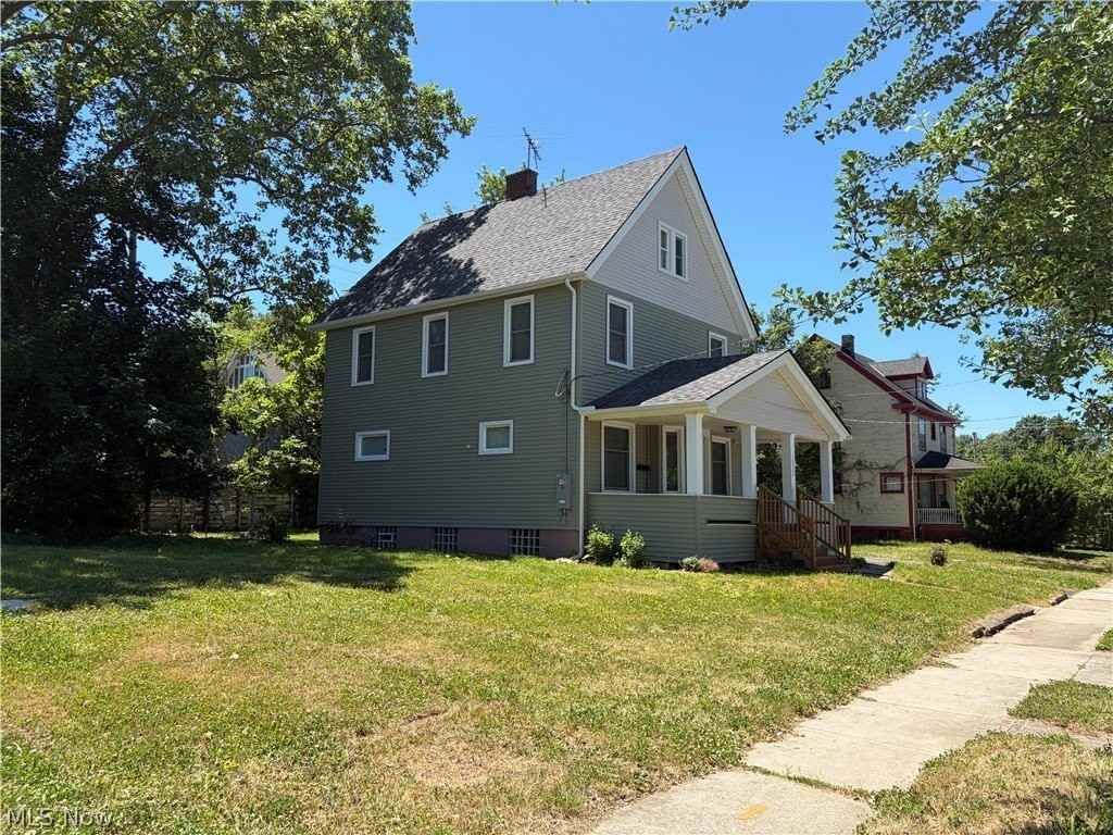 10524 Lee Ave - Photo 3 of 15