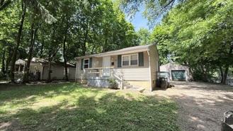 888 Garfield St - Photo 1 of 1