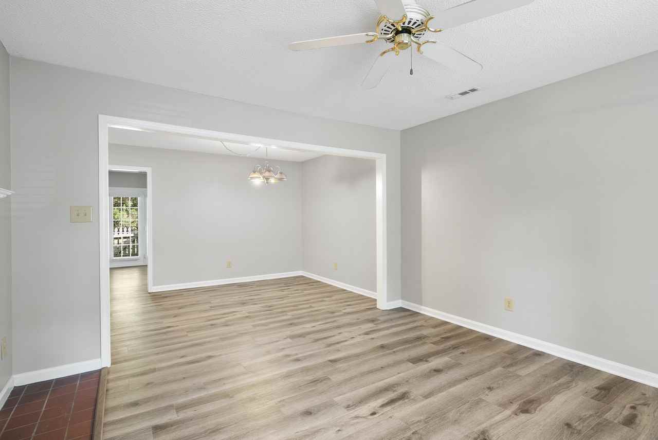 7926 Brown Bark Pl #1 - Photo 3 of 44