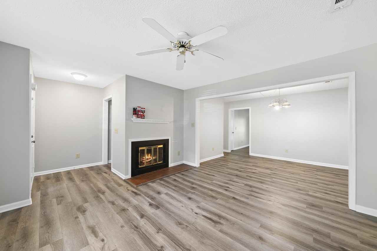 7926 Brown Bark Pl #1 - Photo 5 of 44