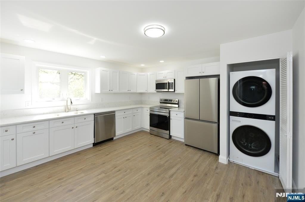 385 Goffle Rd #2ndFL - Photo 5 of 11