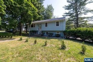 138 Grant Ave - Photo 1 of 1