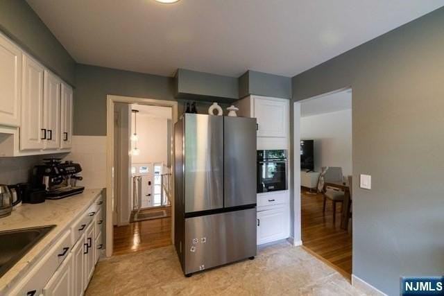 138 Grant Ave - Photo 6 of 23