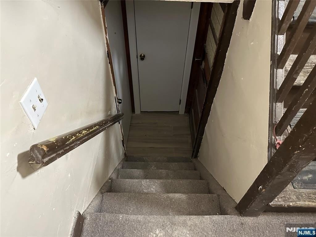 8820 2nd Ave - Photo 3 of 10