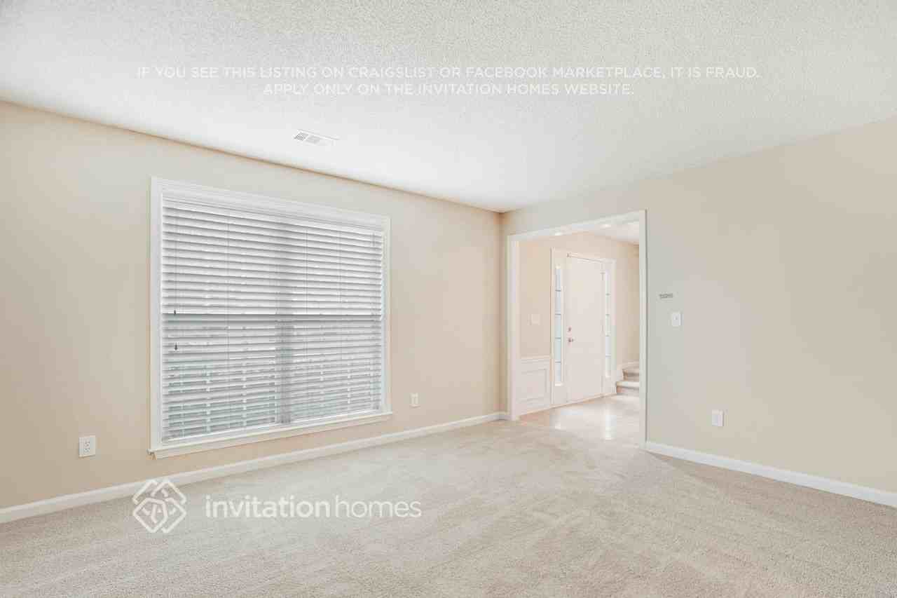 7350 Harlech Trce - Photo 5 of 30
