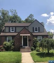 3-33 31st St #2ndFL - Photo 1 of 1