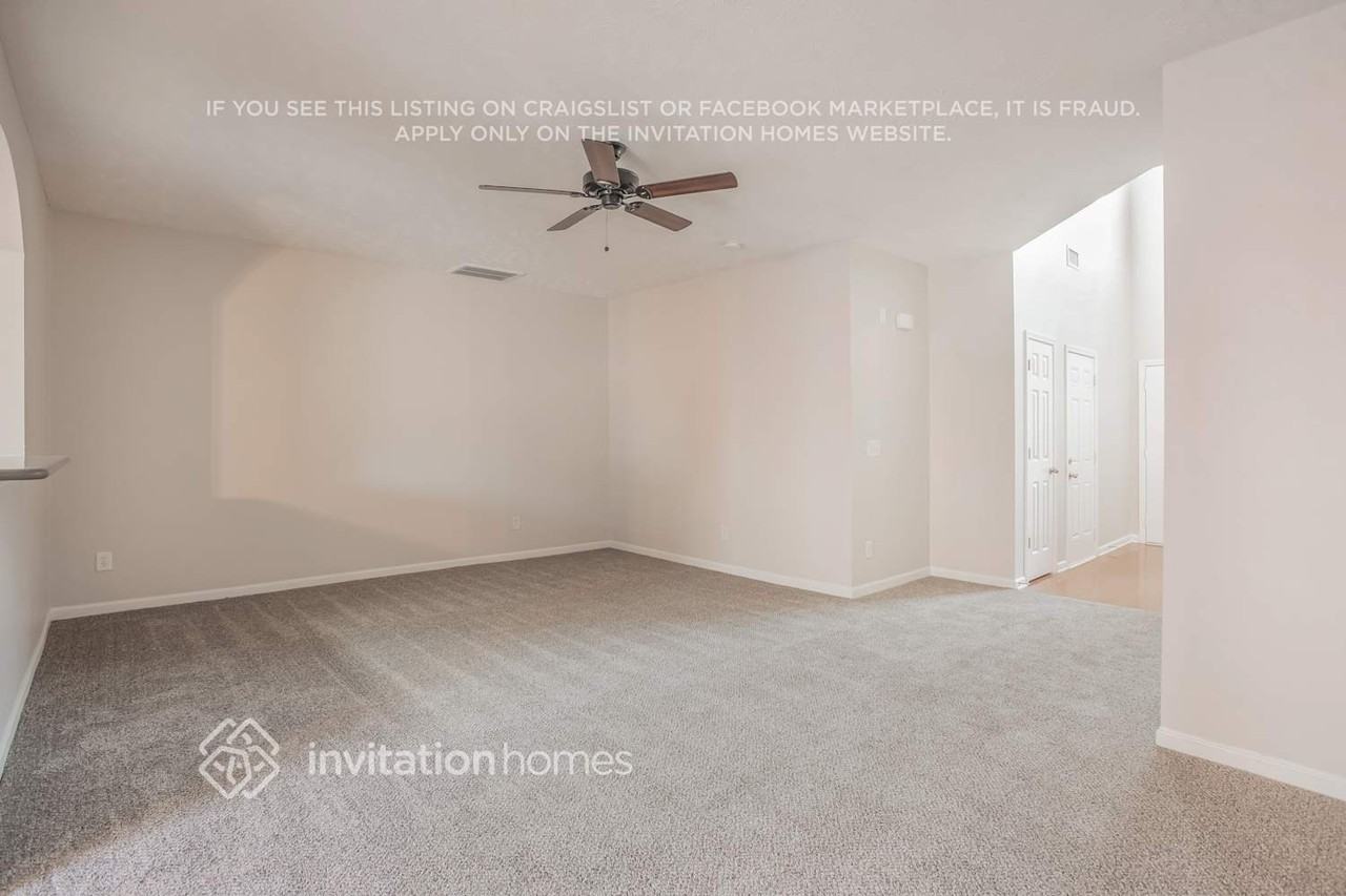 8712 Ambonnay Dr - Photo 2 of 16