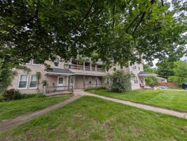 featured image of 4 Bayley Ave Apt A #Apt A