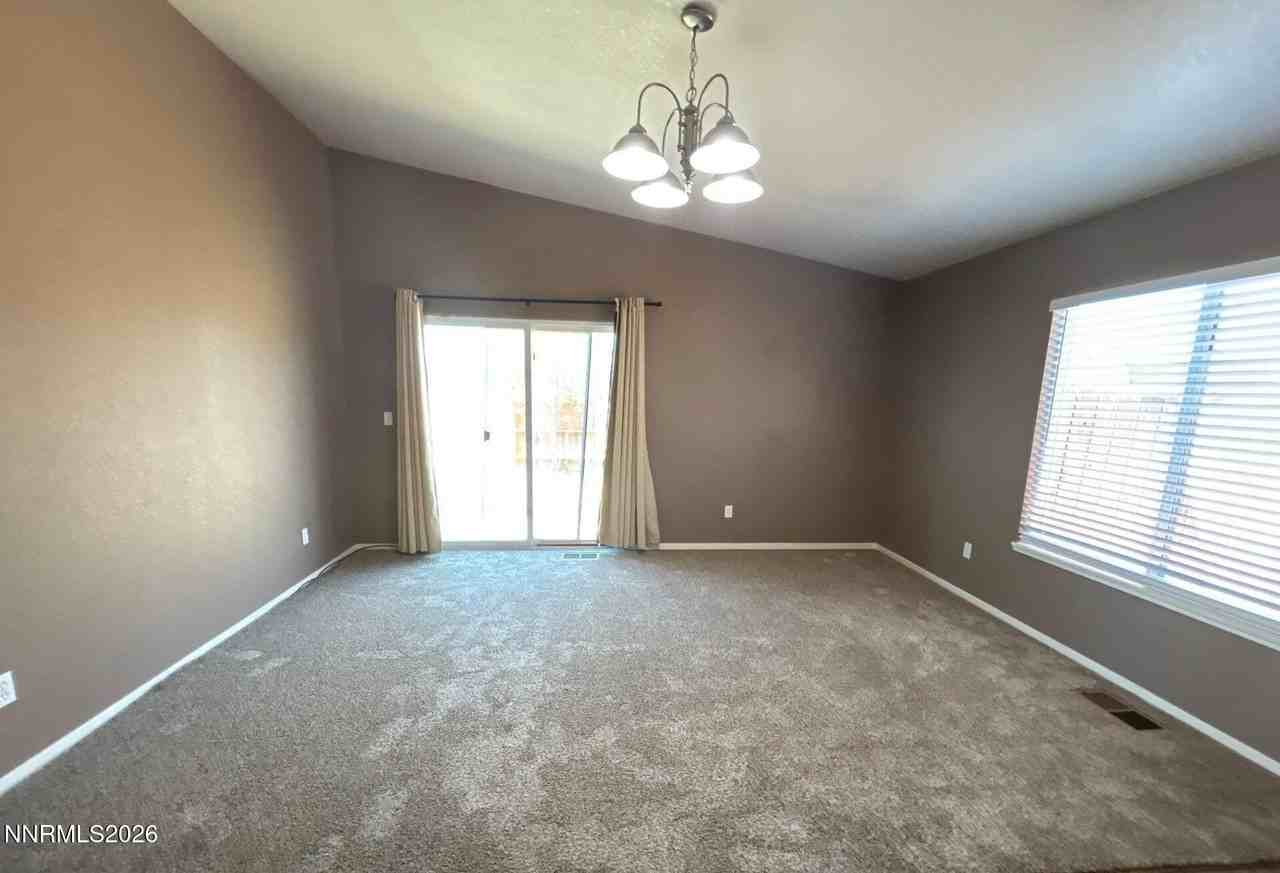17481 Crystal Canyon Blvd - Photo 6 of 15
