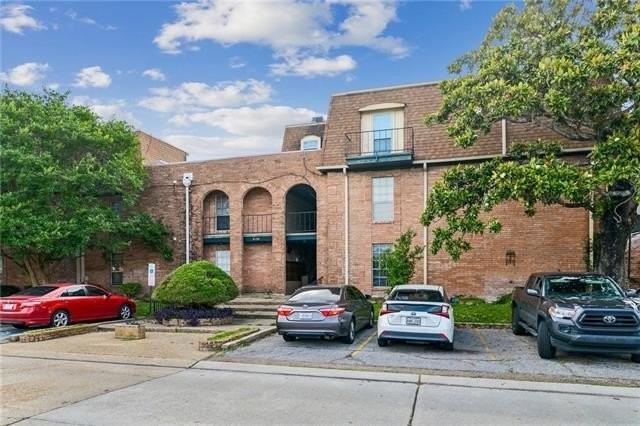 3126 Edenborn Ave #610