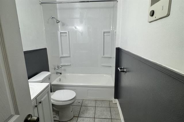 3423 Delaware Ave - Photo 5 of 12