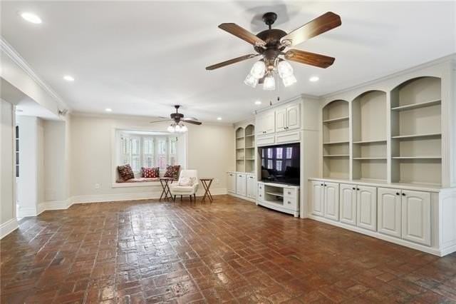 6465 Oakland Dr - Photo 5 of 23