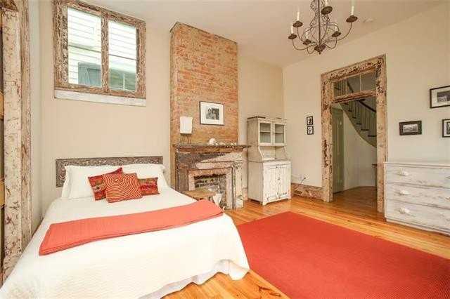 1217 Kerlerec St #B - Photo 6 of 21