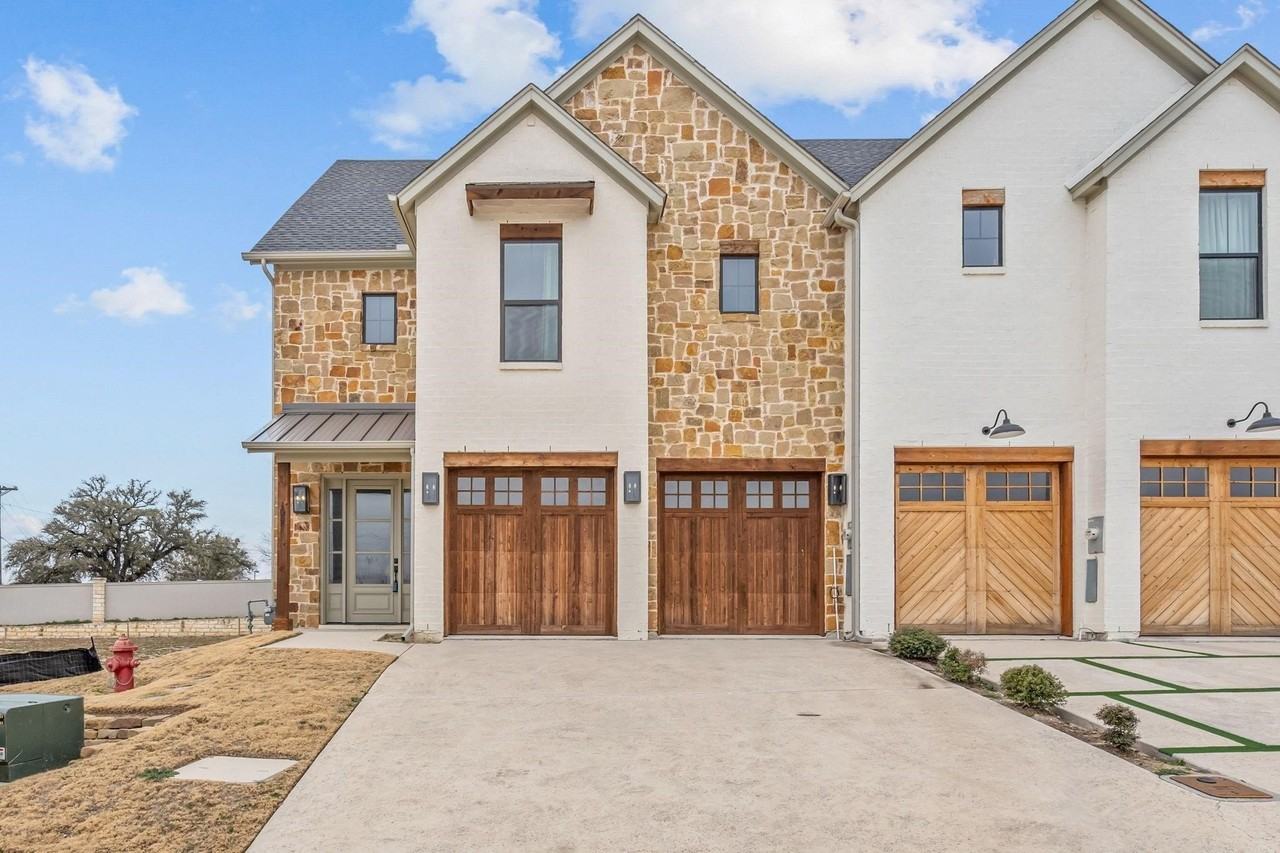 109 Maddox Pl