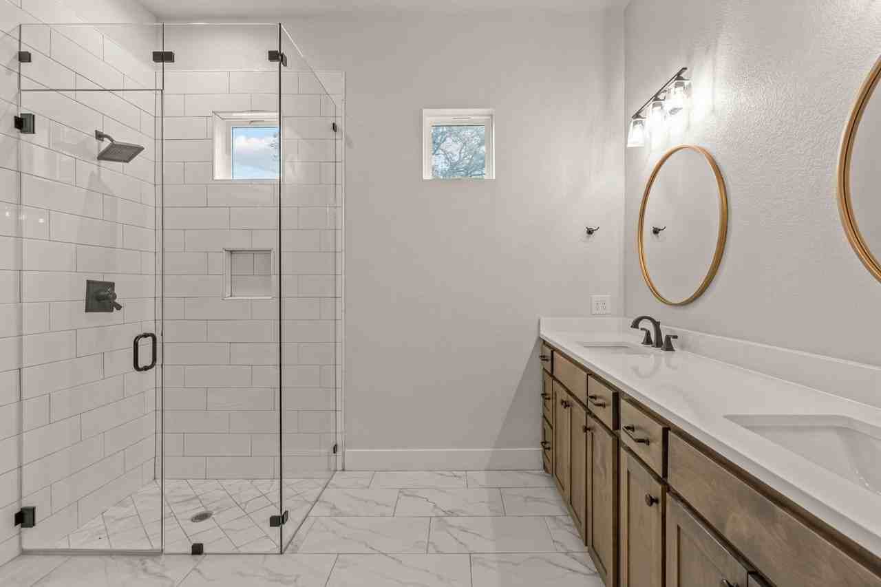 109 Maddox Pl - Photo 6 of 11