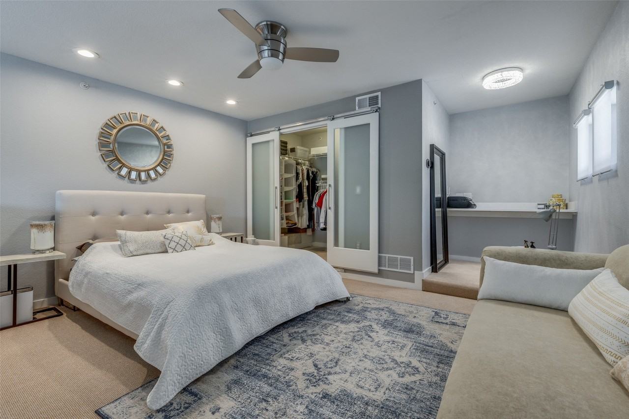 5111 Manett St #208 - Photo 7 of 13