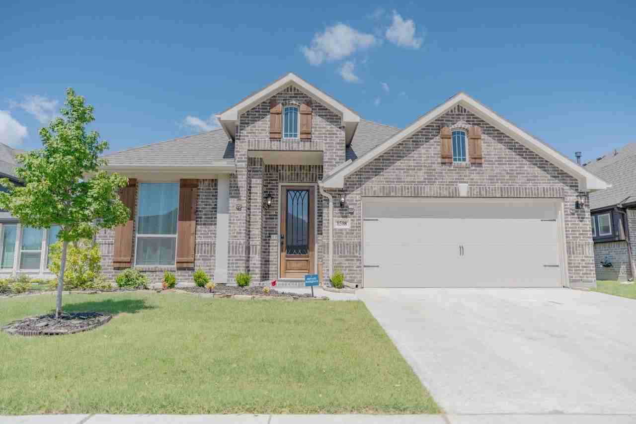 8508 White Rock Ln - Photo 2 of 25
