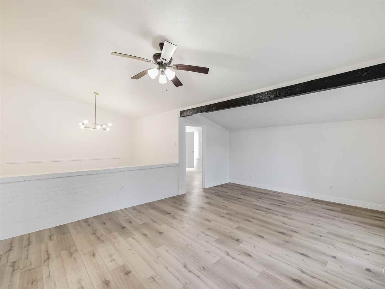 4314 Arrowwood St - Photo 5 of 25