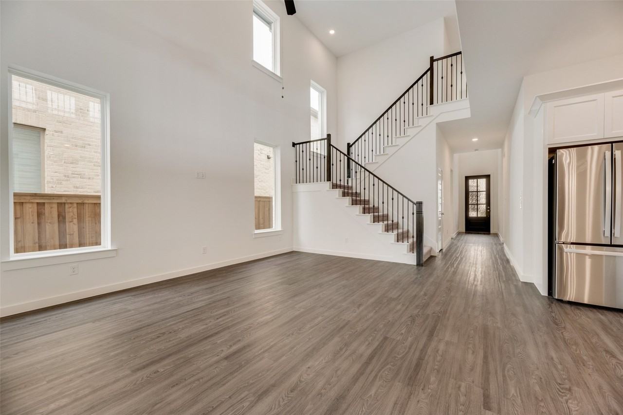 15543 Fringe Tree Rd - Photo 4 of 26