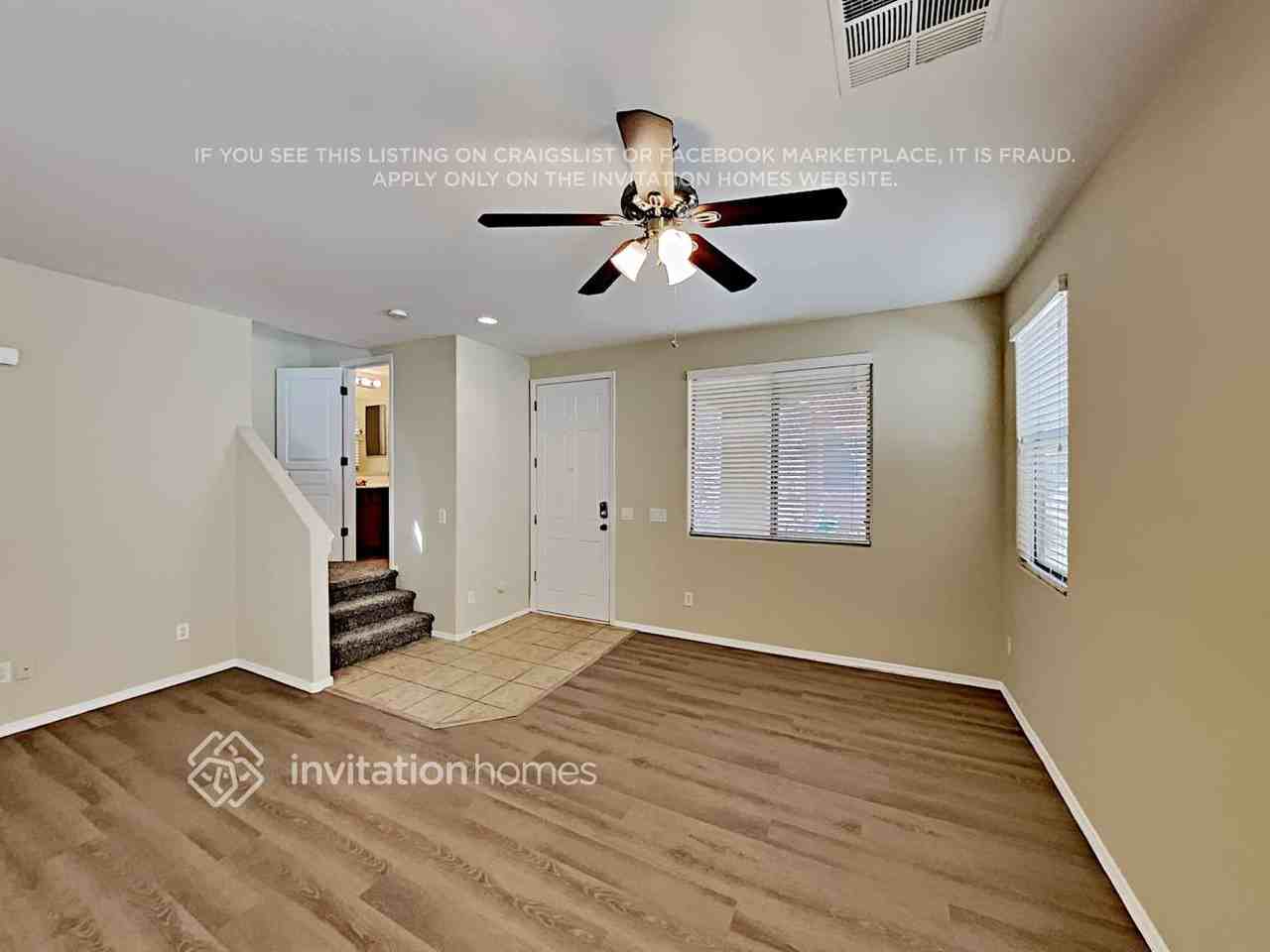 1744 E Joseph Way - Photo 4 of 21