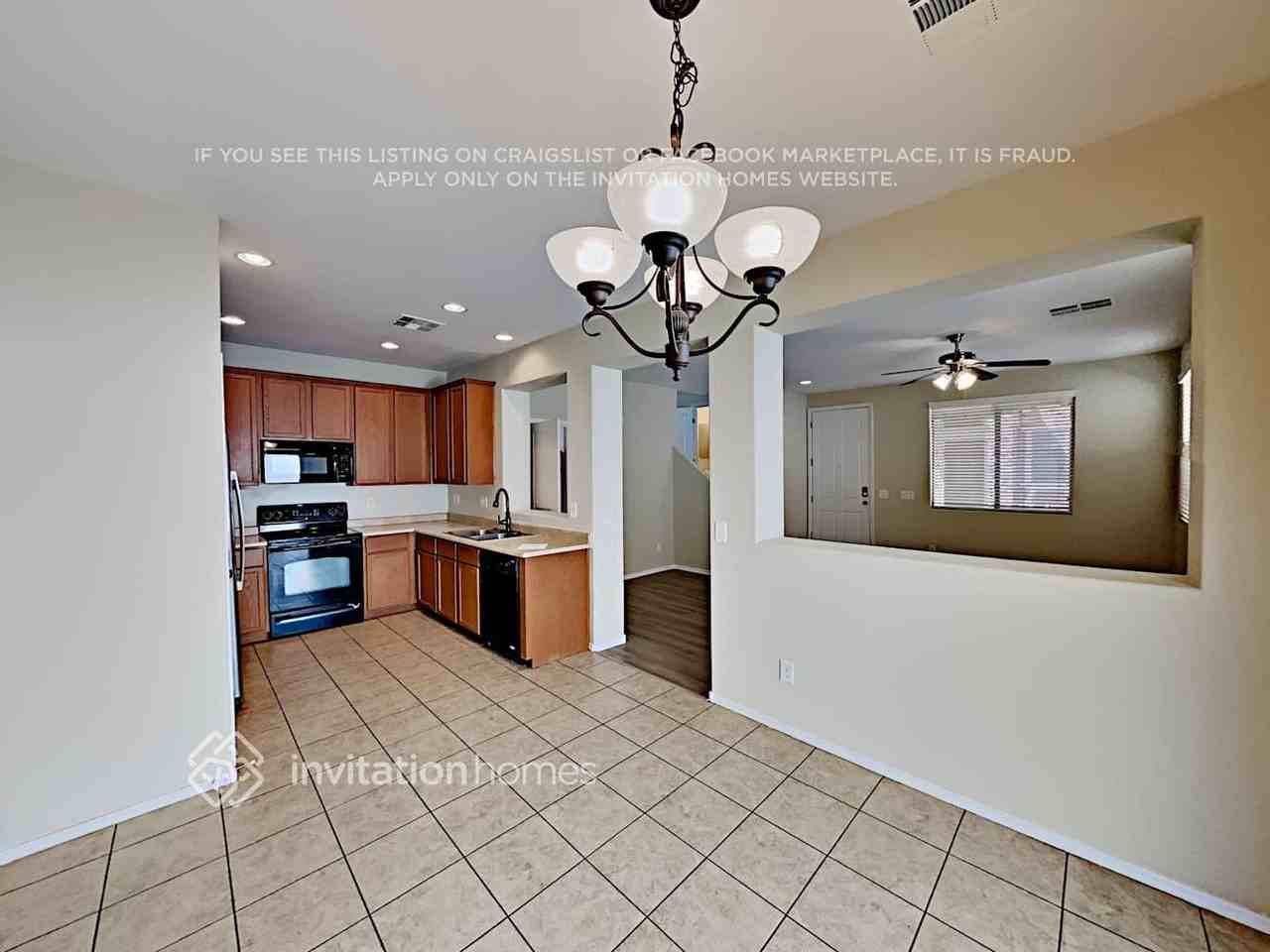 1744 E Joseph Way - Photo 6 of 21