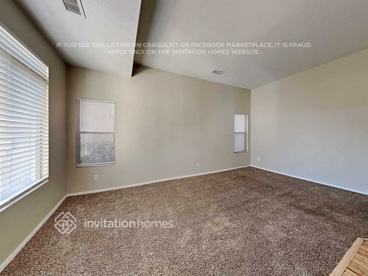 6428 W Saddlehorn Rd - Photo 6 of 21