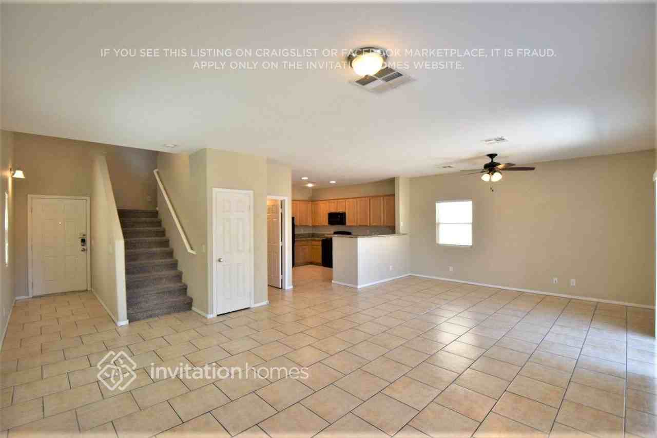 10518 Ohrid Lake Ct - Photo 2 of 7