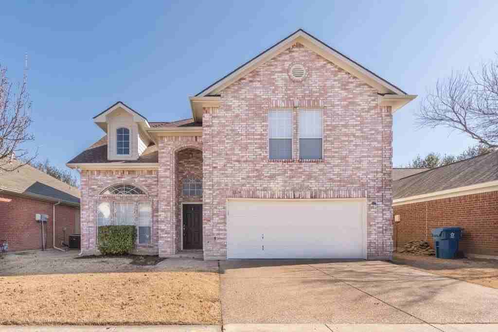 3324 Windchase Dr - Photo 2 of 25