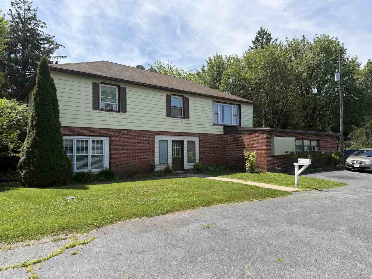 1543 N Reading Rd #1