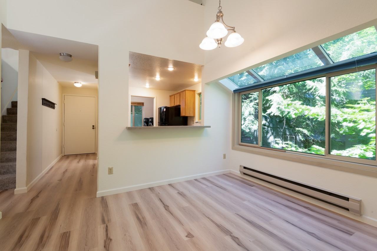 8124 145th Ct Ne #C7 - Photo 3 of 16