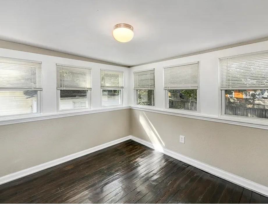 1126 Fremont Ave #1 - Photo 3 of 8