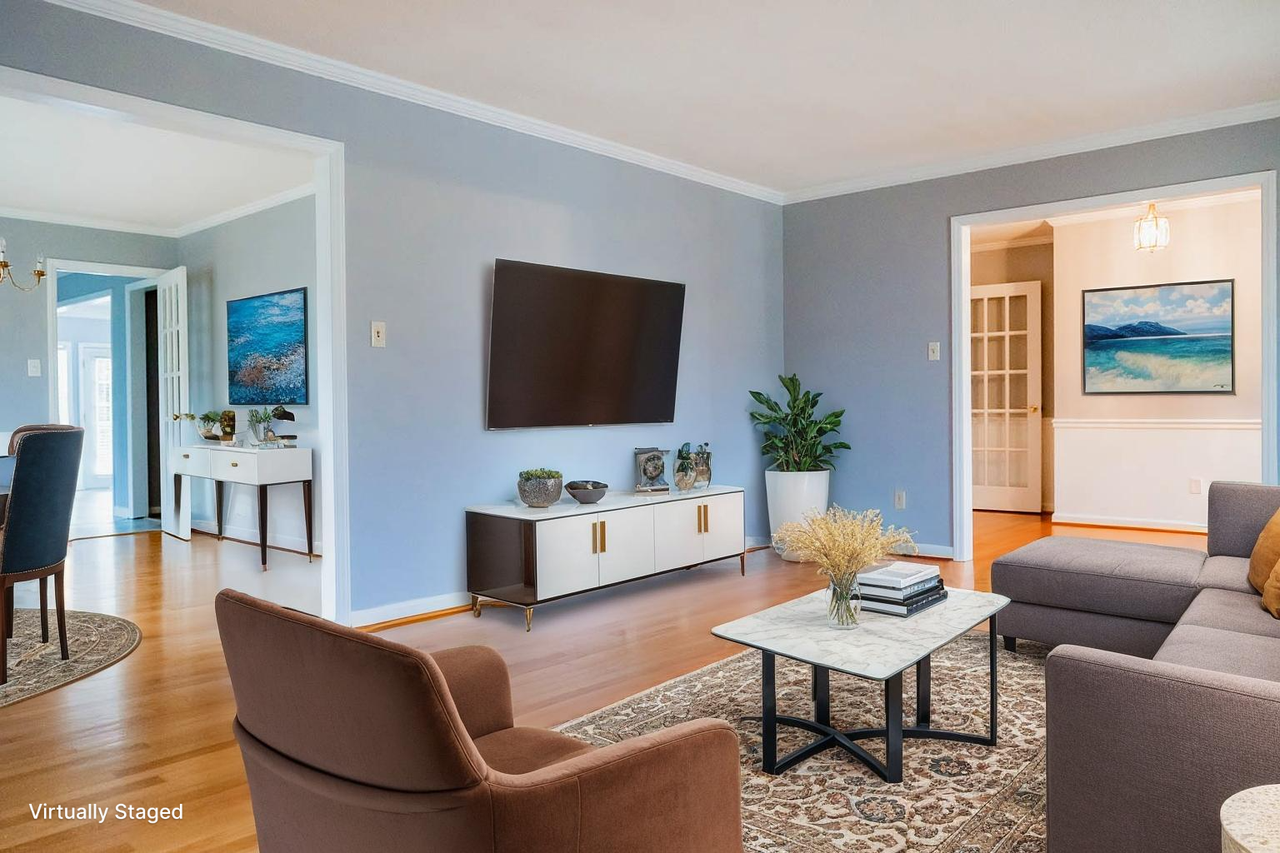 2822 Bedford St #1 - Photo 4 of 37