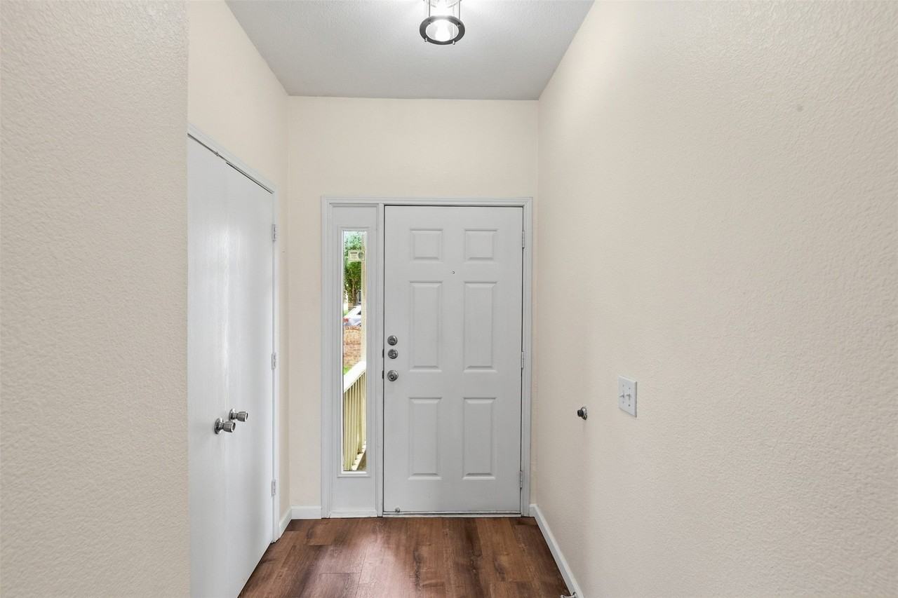 2620 Ezekial Way - Photo 3 of 24