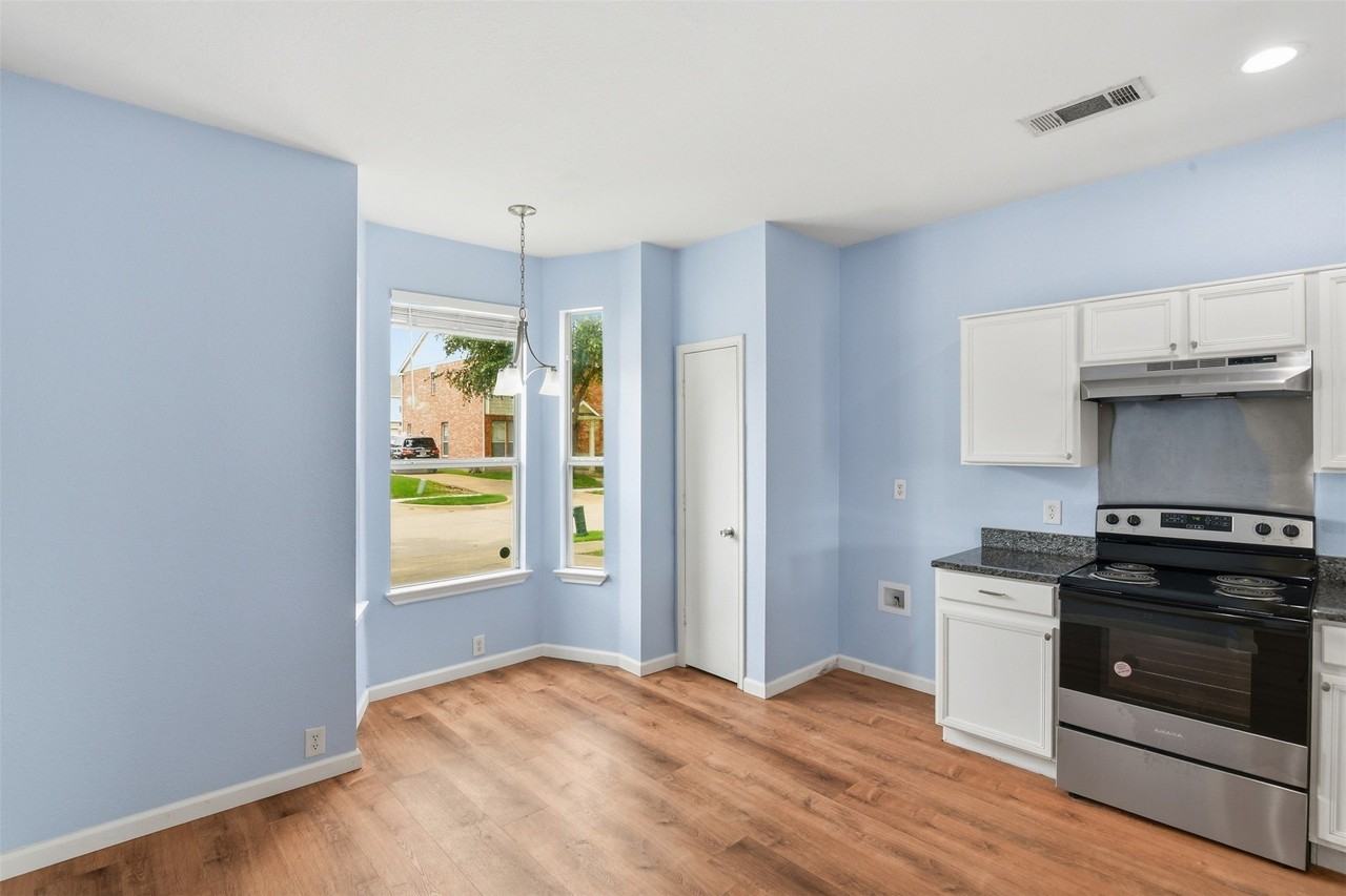 2620 Ezekial Way - Photo 7 of 24