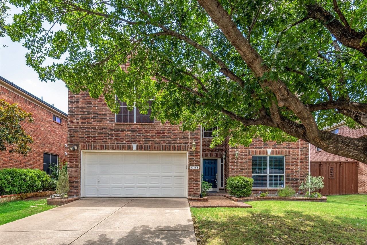 12763 Cardinal Creek Dr - Photo 2 of 37