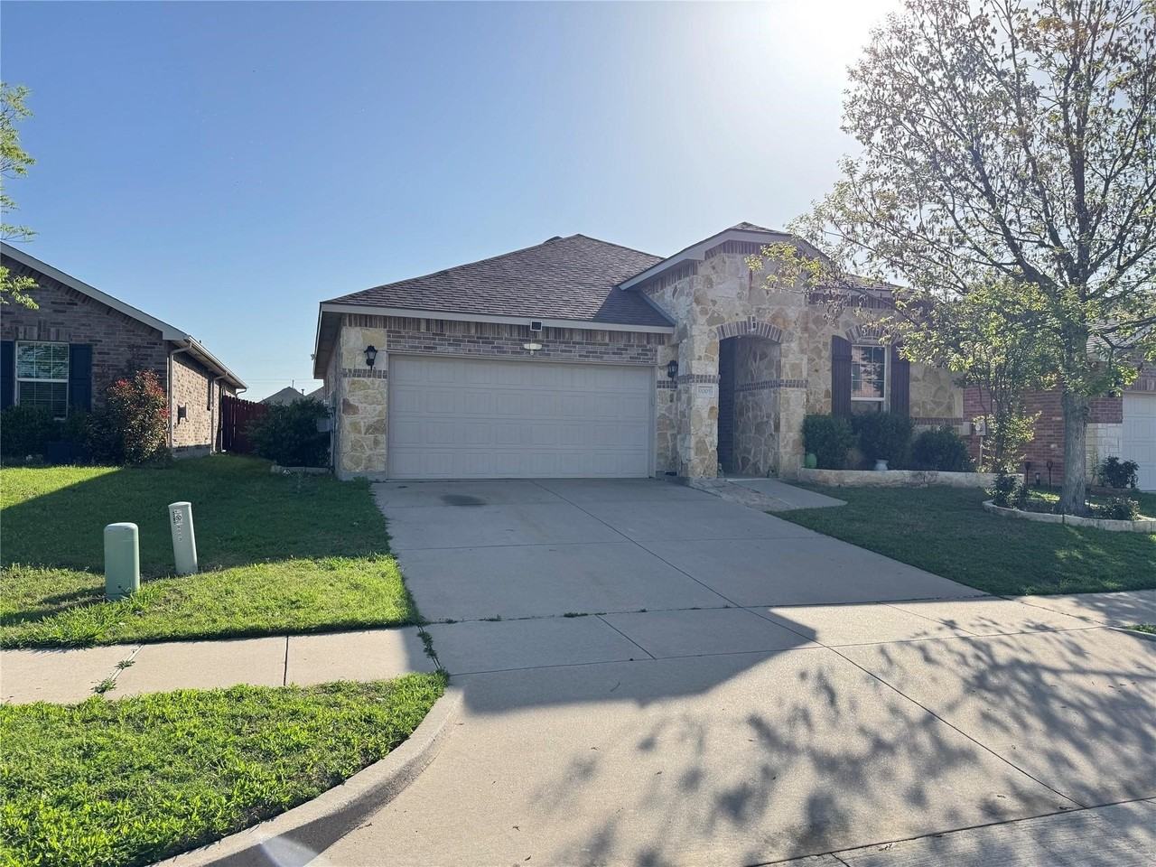9005 Cloudveil Dr - Photo 2 of 22